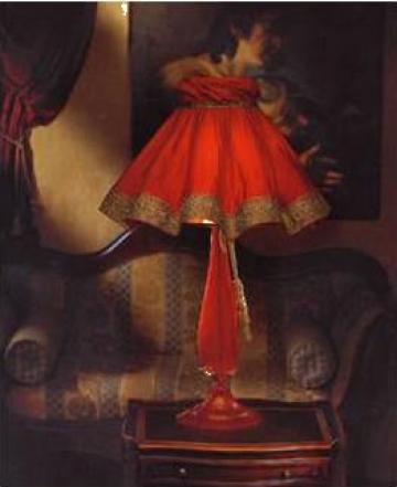 Lampa de masa cu picior din sticla de Murano de la Instyle Design & Communication