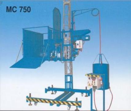 Bob lift marfa pentru constructii 750 kg de la Azzurra Piattaforme