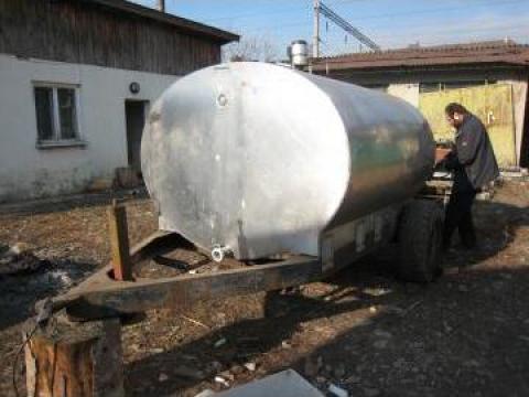 Cisterna transport lapte de la Frigomilk Srl