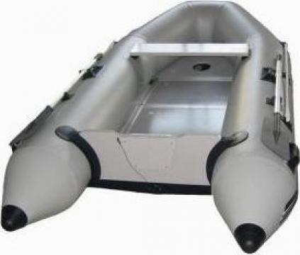 Barci gonflabile si motor exterior de la Stealth Impex68 Ltd