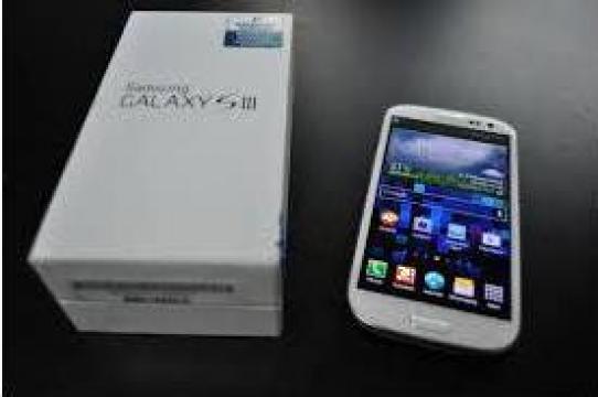 Telefon mobil Samsung Galaxy S3 de la Hitech Mobiles Ltd
