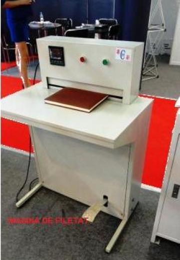 Masina de filetat la cald de la Kronstadt Papier Technik S.a.