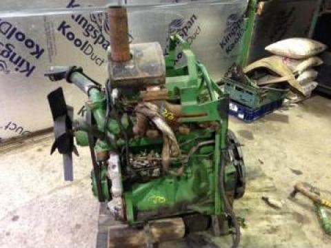 Motor 3 cilindri second hand tractor John Deere 1750 de la Grup Utilaje Srl