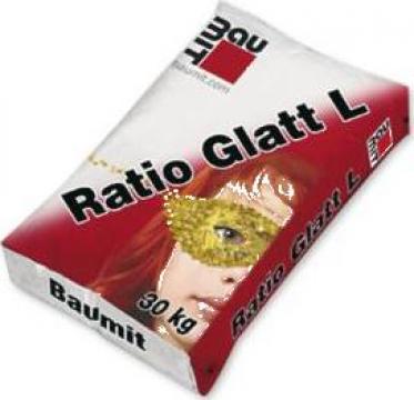 Tencuiala de ipsos mecanizata Baumit Ratio Glatt L