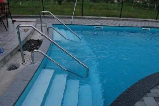 Scara piscina Craiova de la Decorare Inox Srl