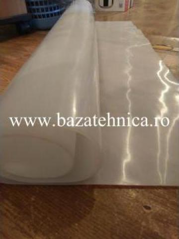 Covor siliconic translucid grosime 2 mm, 1 metru patrat de la Baza Tehnica Alfa Srl