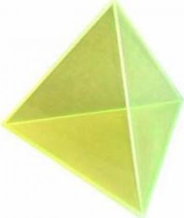 Corpuri geometrice pentru uz didactic Piramida triunghiulara de la Eduvolt
