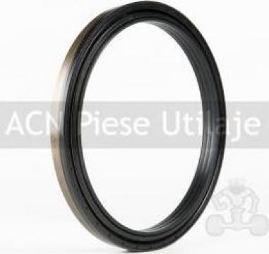 Simering butuc pentru tractor Same Iron 130 de la Acn Piese Utilaje