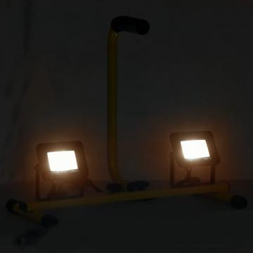 Proiector cu LED si maner, 2x10 W, alb cald de la VidaXL
