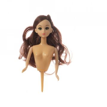 Figurina Papusa bruneta din plastic - Decora de la Lumea Basmelor International Srl