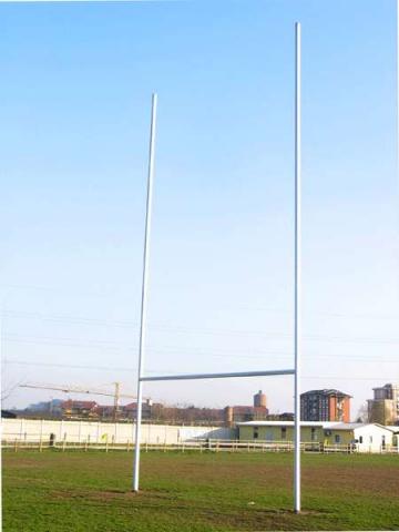 Buturi de rugby inaltime 11m de la Sc Licornia Srl