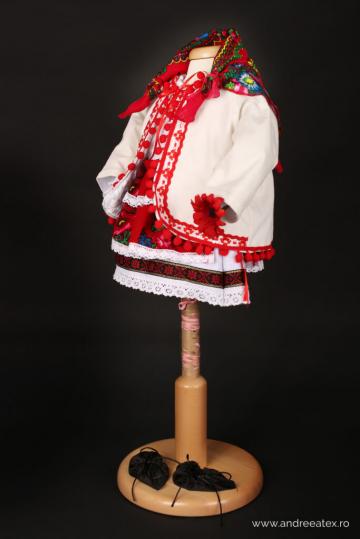 Costum traditional fete - jacheta de la Andreeatex