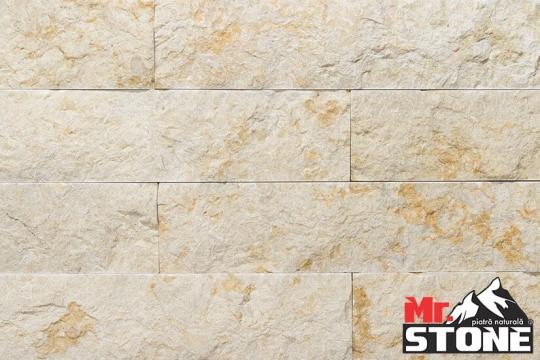 Piatra Limestone SLY split face cross cut 7 x 15 x ~1,2cm de la Antique Stone Srl