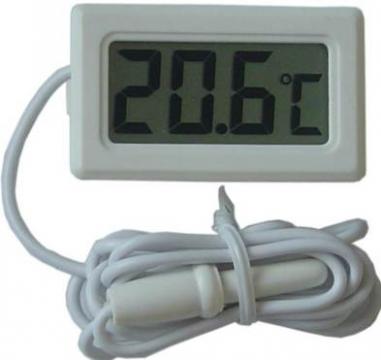 Termometru digital cu afisaj LCD
