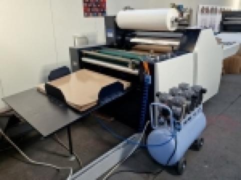 Masina de laminat GF - 1100