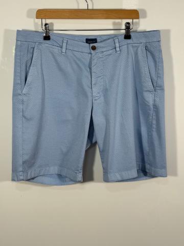 Pantaloni scurti Gant marimea W38 barbat de la In Carouri Srl