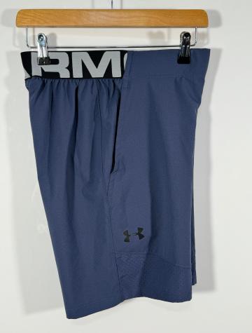 Pantaloni scurti Under Armour marimea S-M barbat