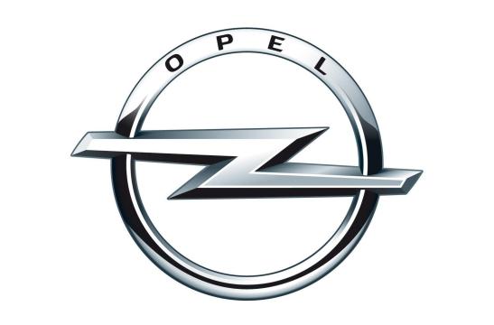 Vopsea auto Opel preparata la culoarea masinii de la Torci Auto Aliment Srl