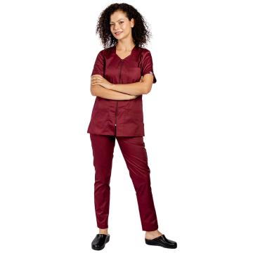 Costum medical grena cu bluza cu fermoar cambrata de la Doctor In Uniforma Srl