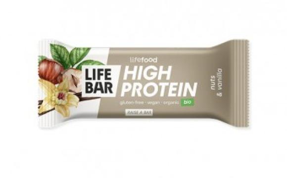 Baton proteic cu nuci si vanilie Lifebar, bio, 40g de la Supermarket Pentru Tine Srl