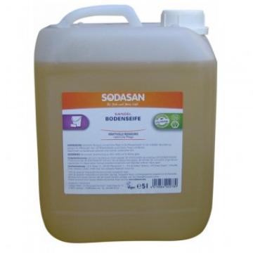 Solutie bio pentru podele cu santal 5L Sodasan
