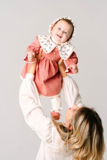 Set botez fete 3 piese - Pavlova - roz pudra de la Andreeatex