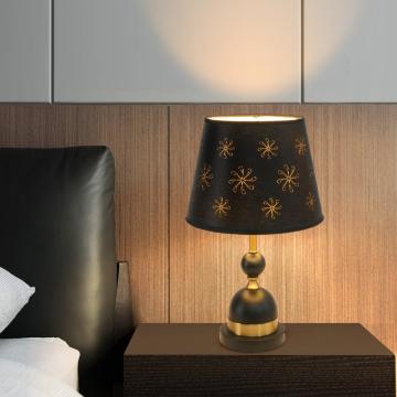 Veioza decorativa neagra, inaltime 52cm, E27 de la URBANIX SRL