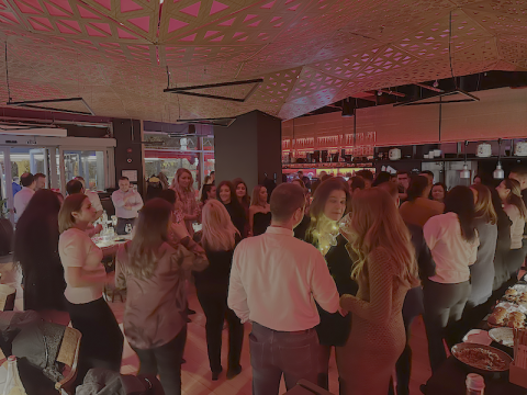 Servicii DJ Evenimentul Corporate Bucuresti