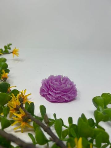 Lumanare parfumata inedita forma floare, mov