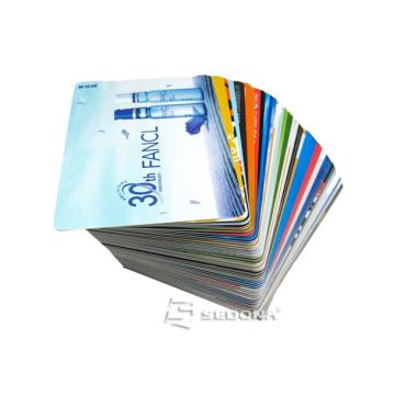 Carduri de plastic personalizate color 500 buc. de la Sedona Alm