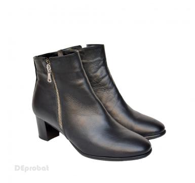 Ghete dama negre din piele naturala G304 de la Deprobat.ro