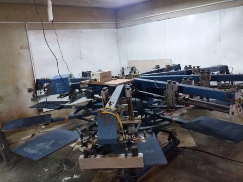 Carusel automat de serigrafie M&R Gauntlet 8/10 de la Teniska Dzzd