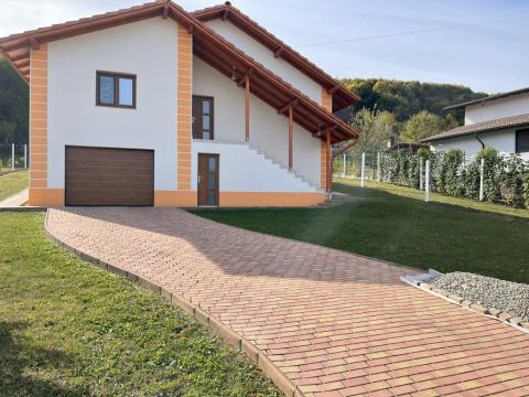 Pavaj Wise Parket 40 mm mix rosu de la Depozit Virtual