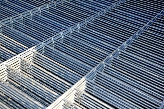Panou bordurat zincat dublu fir 1630x2510mm, 5/4/5mm