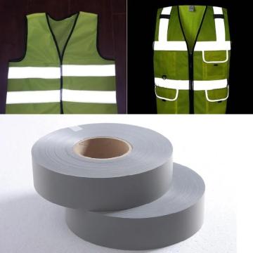 Banda reflectorizanta textila pentru imbracaminte de la Auto Care Store Srl