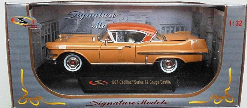 Macheta 1957 Cadillac Series 62 Coupe de Ville, 1:32 de la Hobbyplanet Romania