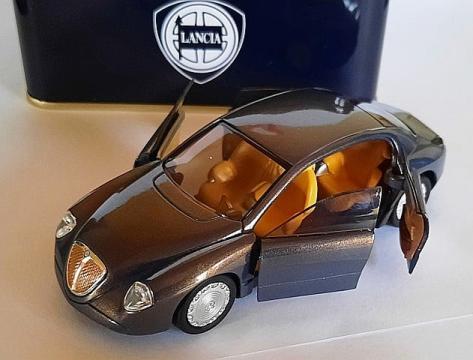 Macheta Lancia Dialogos Concept Ghift Box Solido